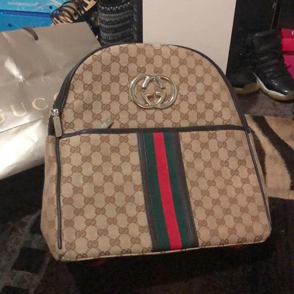 gucci big backpack